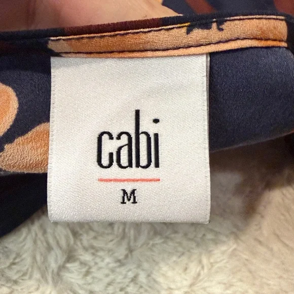 Cabi- BUNDLE! 2 Sleeveless Hi-Low Blouse Tops Floral Stripe + Gold Tie- Size M - Picture 4 of 9